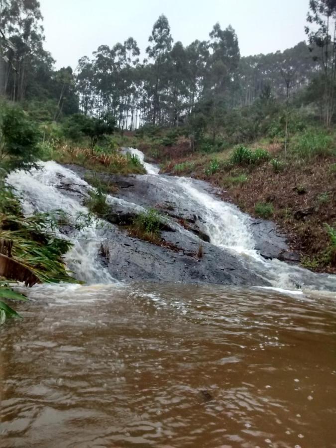 Sitio Cachoeirinha - Araguaia 弗洛里亚努元帅镇 外观 照片